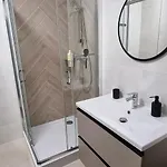 Skarbowa West شقة