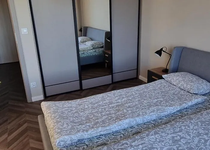 Skarbowa West Apartament Leszno (Greater Poland)