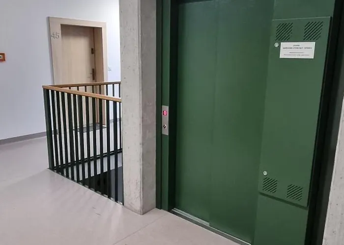 Skarbowa West Apartament *